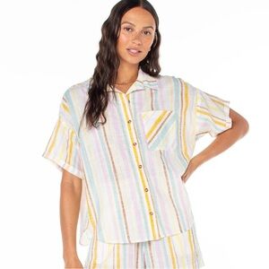 Roxy Beach‎ Nostalgia Top NWT size Small Striped Button Up Short Sleeve Blouse